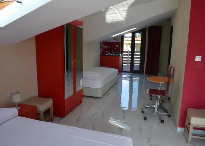 Kypriotis Leonidas * Sarti