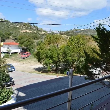 Kypriotis Leonidas Lejlighed Sarti