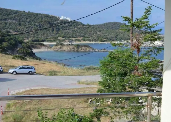 Apartman Kypriotis Leonidas Szárti
