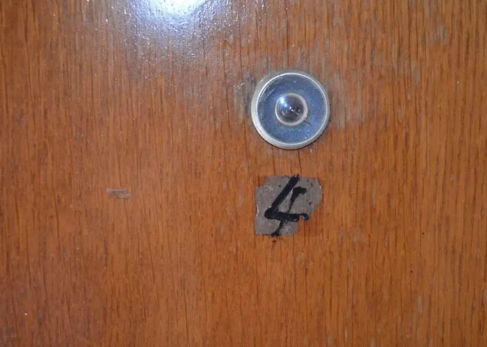 Kypriotis Leonidas Apartman Szárti