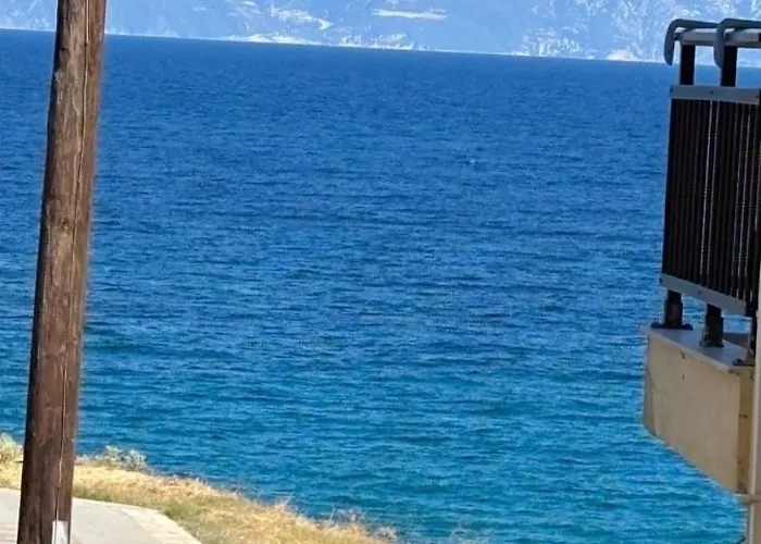 Kypriotis Leonidas Apartman *
