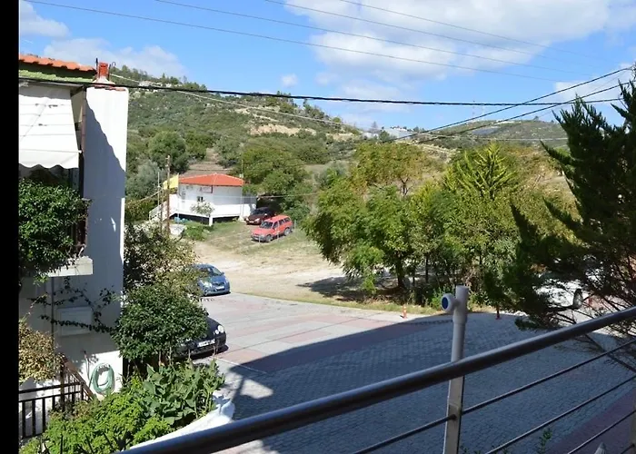Apartman Kypriotis Leonidas Szárti